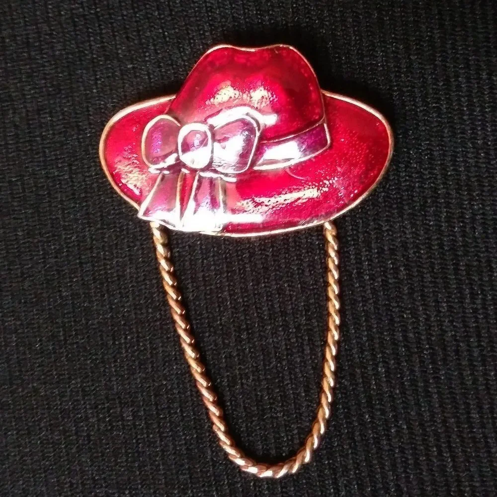 Red hat enamel pin brooch chained Red Hat society red gold purple beautiful